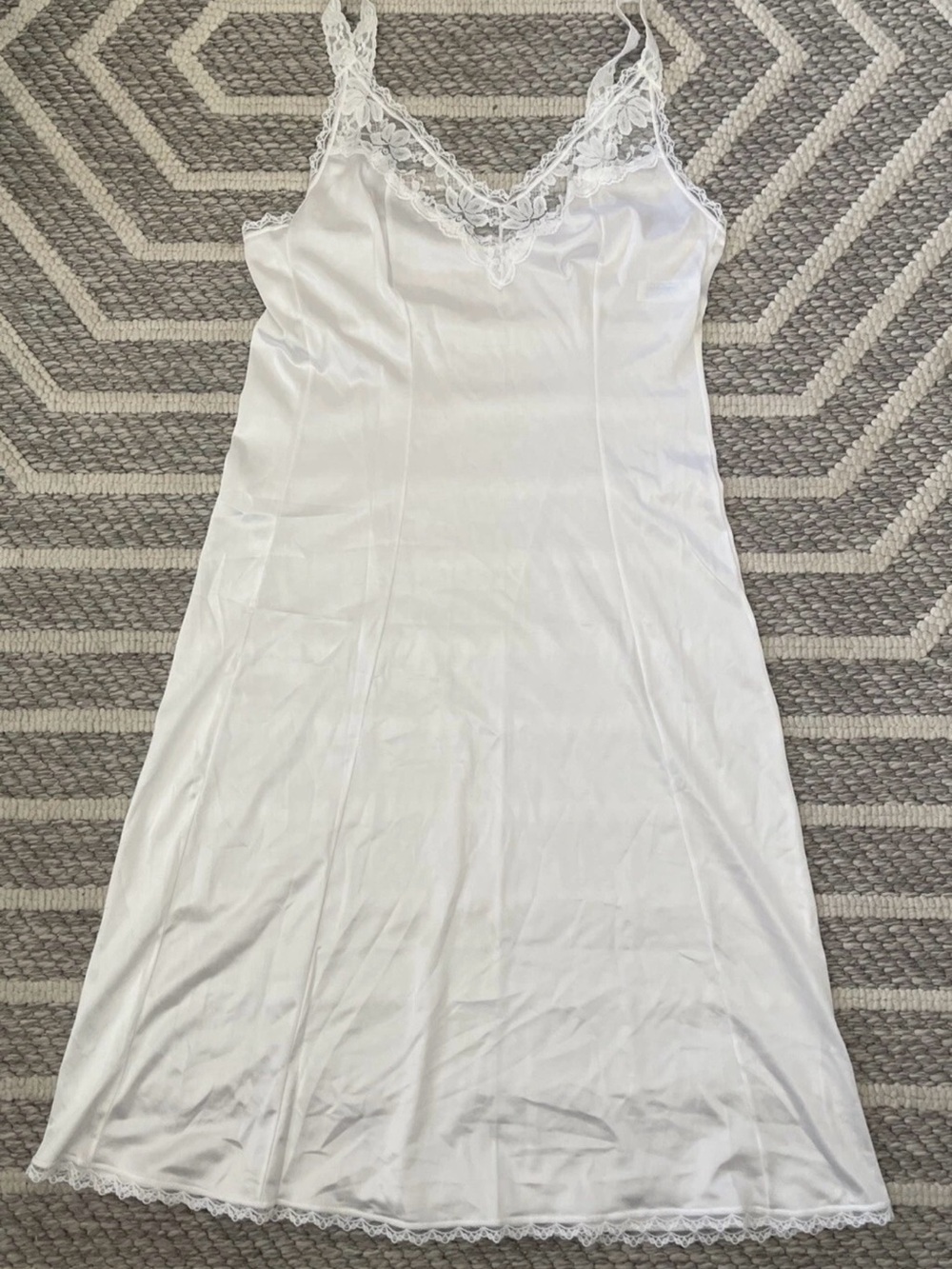 Vtg Maidenform Womens 34 Something Special Full Lace Slip Dress Silky Nylon